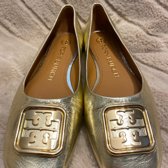 Tory Burch gold flats 6.5 M - Picture 4 of 10